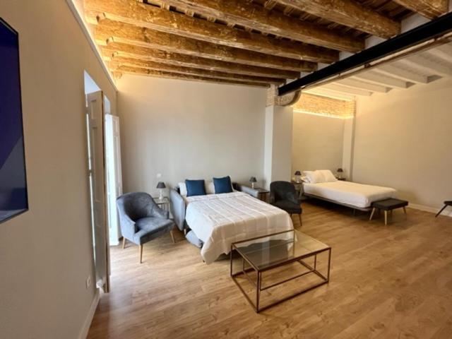 Ti1 Estiloso Loft 120M De La Catedral Tomas De Ibarra Street Sevilla Buitenkant foto